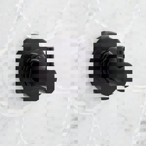 1 Robe Hook in Matte Black